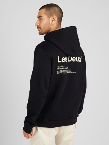 Les Deux Sweatshirt 'Brody' in Black