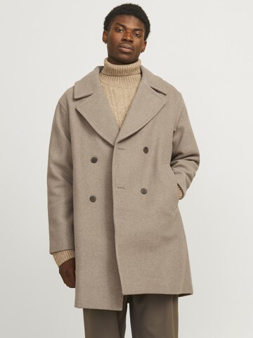 Manteau mi-saison 'Orlando' JACK & JONES en marron : devant