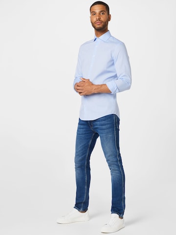 mėlyna SEIDENSTICKER Priglundantis modelis Dalykinio stiliaus marškiniai