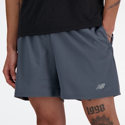 Sportinės kelnės iš new balance, spalva – bazalto pilka, Prekių apžvalga