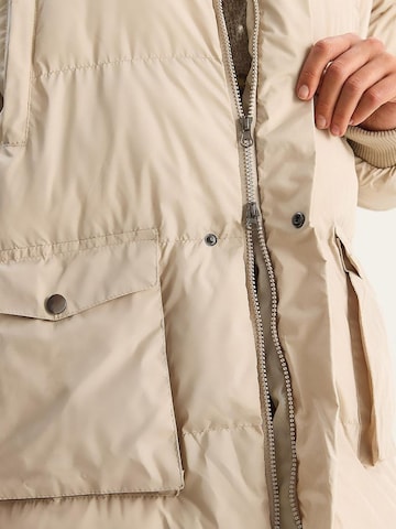 Bianco Lucci Winter Coat in Beige