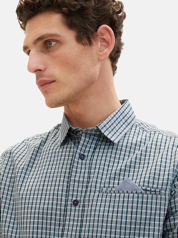 Coupe regular Chemise TOM TAILOR en bleu