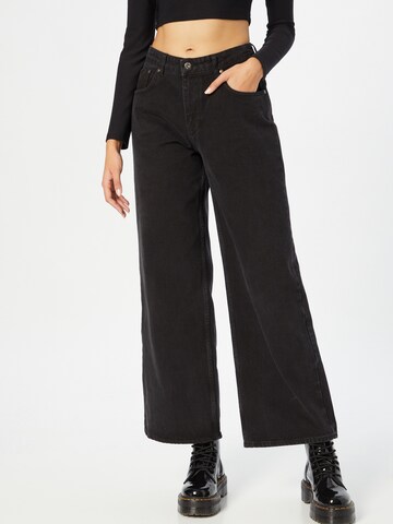 Wide leg Jeans de la The Ragged Priest pe negru: față