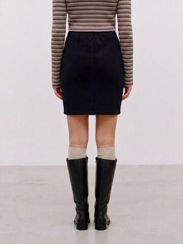 MAMALICIOUS - Falda 'MLBrooke' en negro