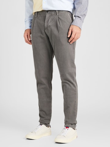 TOMMY HILFIGER Slim fit Pleat-front trousers 'Harlem' in Grey: front