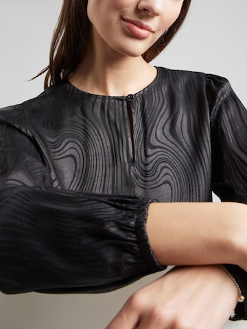 s.Oliver Blouse in Zwart