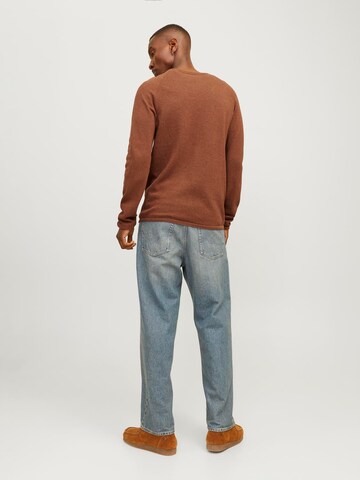 Coupe regular Pull-over 'JJEHill' JACK & JONES en marron