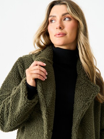 Manteau d’hiver 'Gini Longline Teddy' GINI LONDON en vert