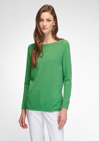 Fadenmeister Berlin Sweater in Green: front