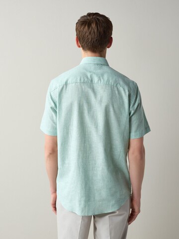 Next Regular Fit Hemd in Grün