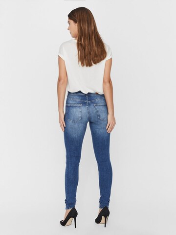 Coupe slim Jean 'Lux' VERO MODA en bleu