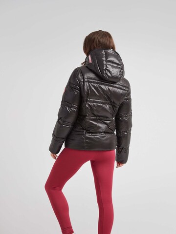 JACK1T Outdoorjas ' R4D Tramline Puffer Racer Lux ' in Zwart