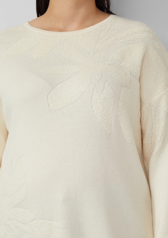 s.Oliver Red Label Plus Sweater in Beige