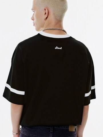 Pull&BearMajica 'STWD PREPPY SPORT 03' - crna boja