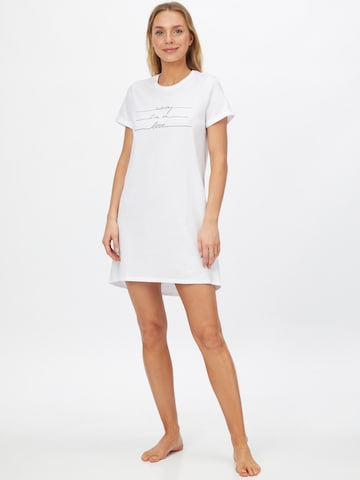 Chemise de nuit SCHIESSER en blanc : devant