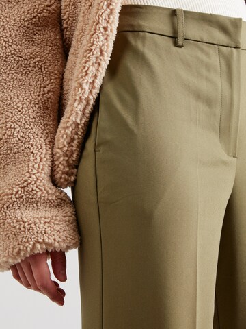 STUDIO SELECT Regular Pleated Pants 'Lacey' in Green