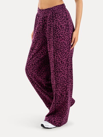 Smilodox Loose fit Trousers in Purple