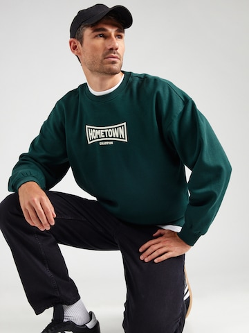 Only & Sons Sweatshirt 'ONSTURNER' in Green: front