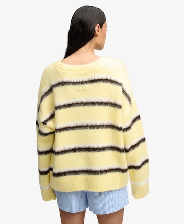 Superdry & Co Trui in Bruin