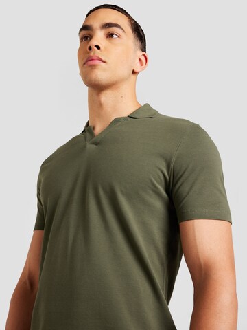 s.Oliver Poloshirt in Grün