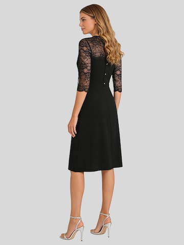 LapaPlus Kleid‌‌‌‌‌ in Schwarz