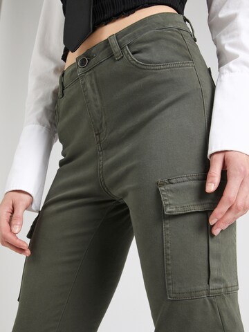 LTB - Tapered Calças cargo 'Kodana' em verde