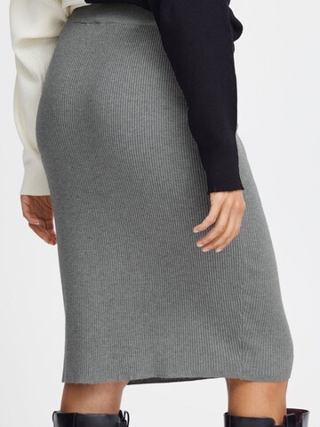 Jupe 'MORLA' b.young en gris