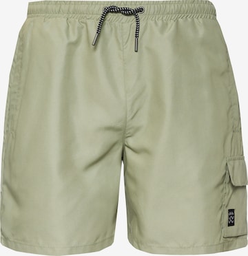 MAUI WOWIE Board Shorts in Green: front