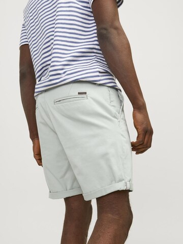 regular Pantaloni chino 'JJIBowie' di JACK & JONES in verde