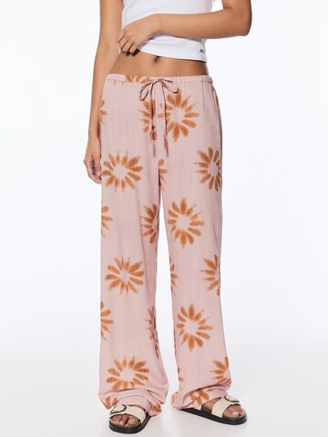 Wide Leg Pantalon Pull&Bear en rose : devant