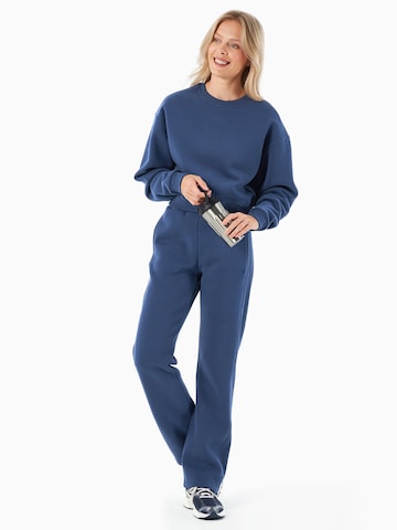 Organication Sweatshirt in Blue