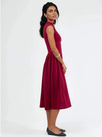 Robe Busem en rouge
