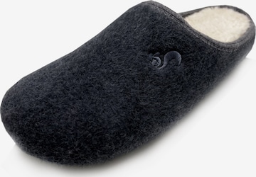 thies Slippers in Grey: front