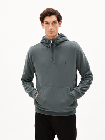 ARMEDANGELS Sweatshirt 'PARLO' in Grijs: voorkant