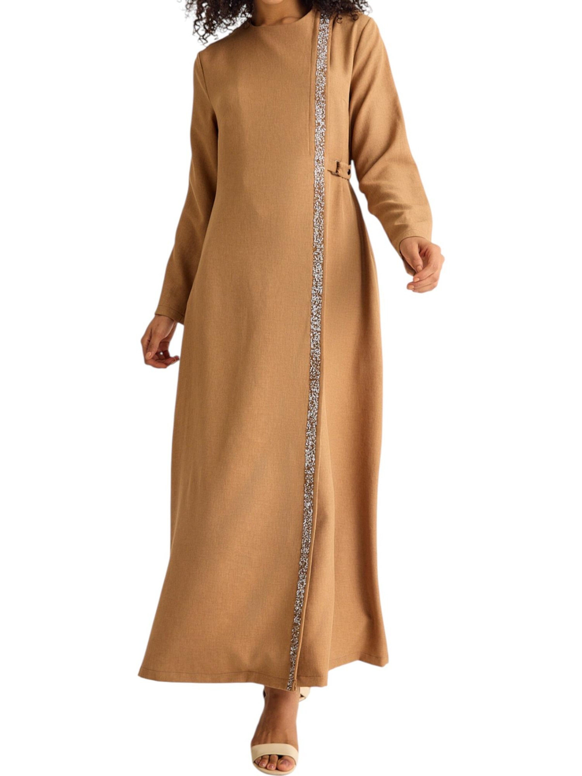 fashionshowcase Jurk 'Leila-Ferace' in Beige