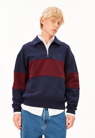 Sweat-shirt ARMEDANGELS en bleu : devant