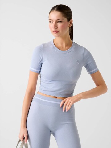 GUESS Shirt in Purple: front