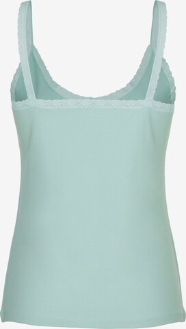 TruYou Undershirt in Green