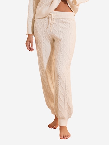 ETAM Pyjamahose 'Blanca' in Beige: Vorderseite