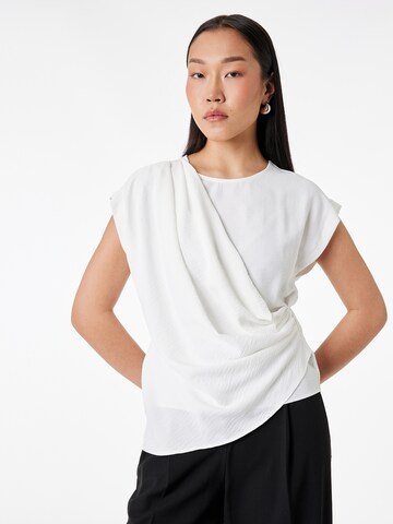 Koton Bluse in Weiß: Vorderseite