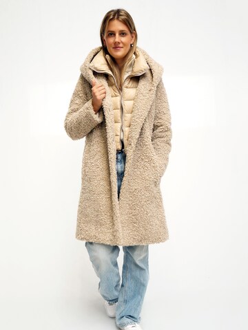Funk since 1776 Winter Coat in Beige