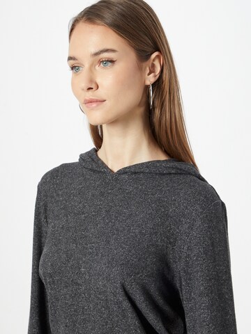 s.Oliver Sweater in Grey