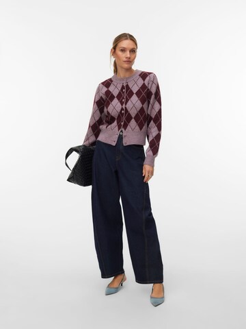 VERO MODA Gebreid vest 'Halo' in Lila: voorkant