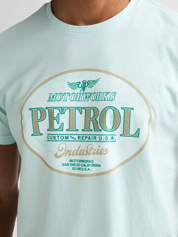 Petrol Industries T-shirt i grön
