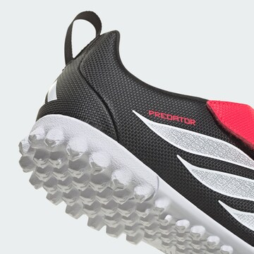 Chaussure de sport 'Predator Club' ADIDAS PERFORMANCE en noir