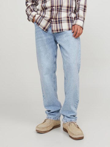 JACK & JONES Regular Jeans 'Chris' in Blauw: voorkant