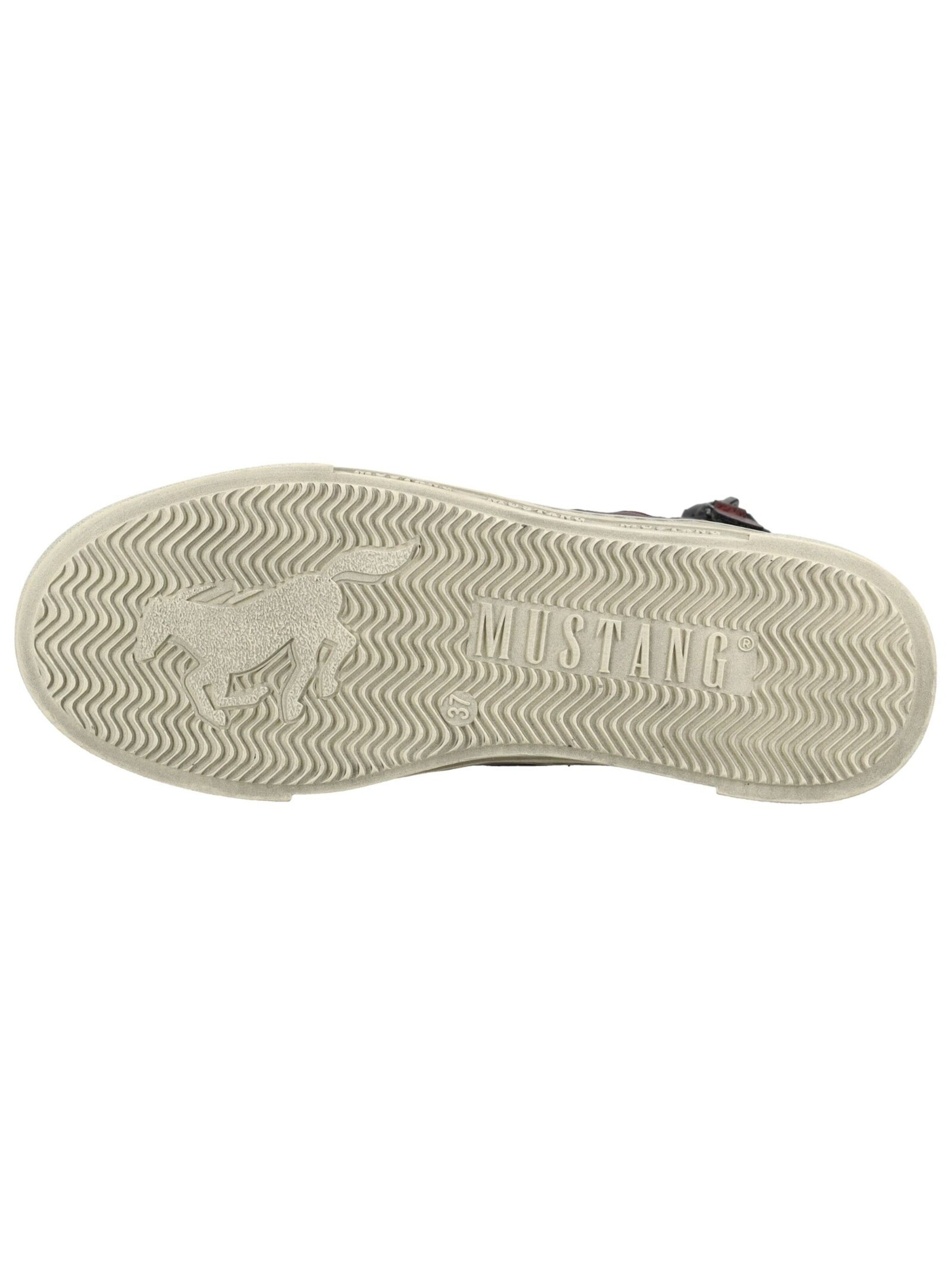 Baskets hautes MUSTANG en rouge