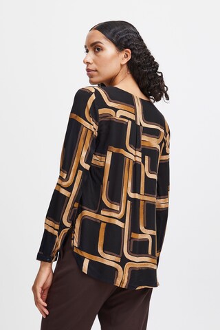 b.young - Blusa en negro