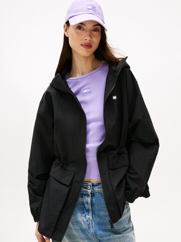 Tommy Jeans Between-season jacket in Black: front