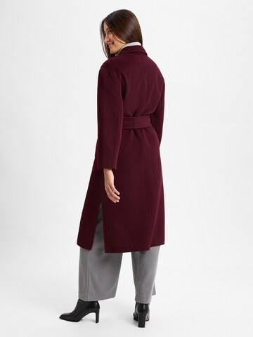 Ipuri Tussenmantel in Rood